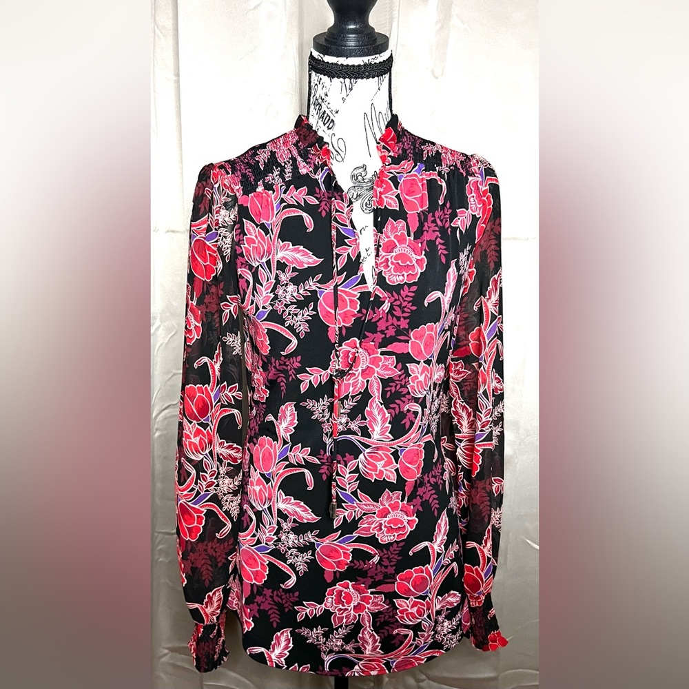 NWOT - White House Black Market Red and Black Floral Blouse - XS